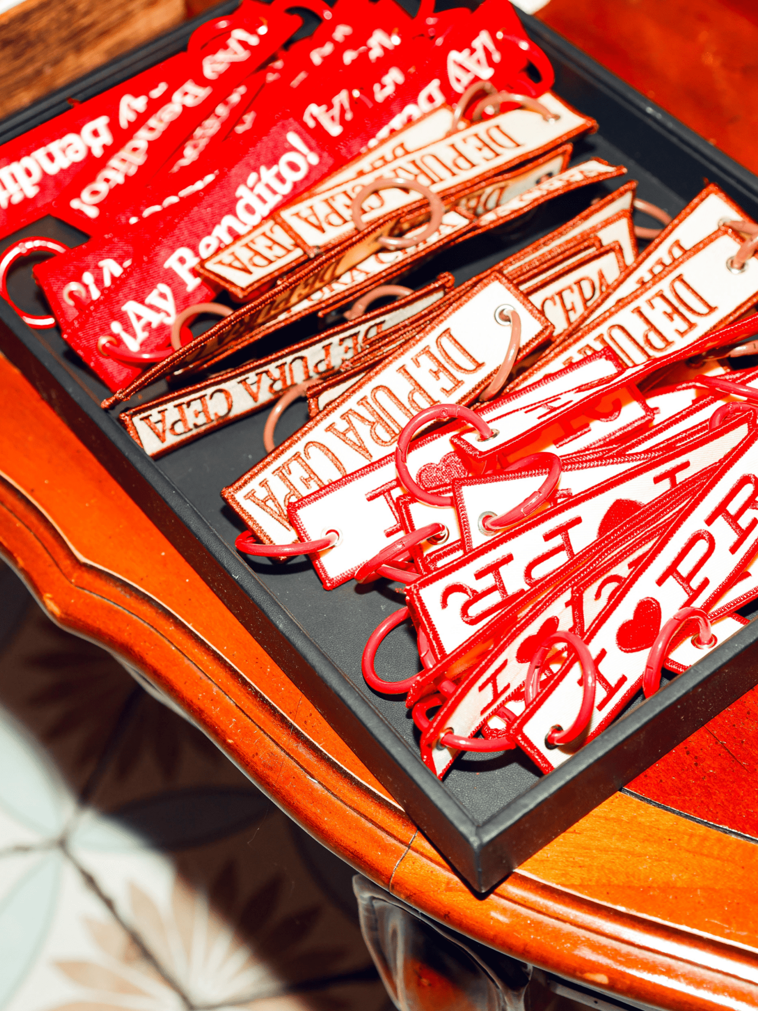 PR KEY CHAINS Eledé 